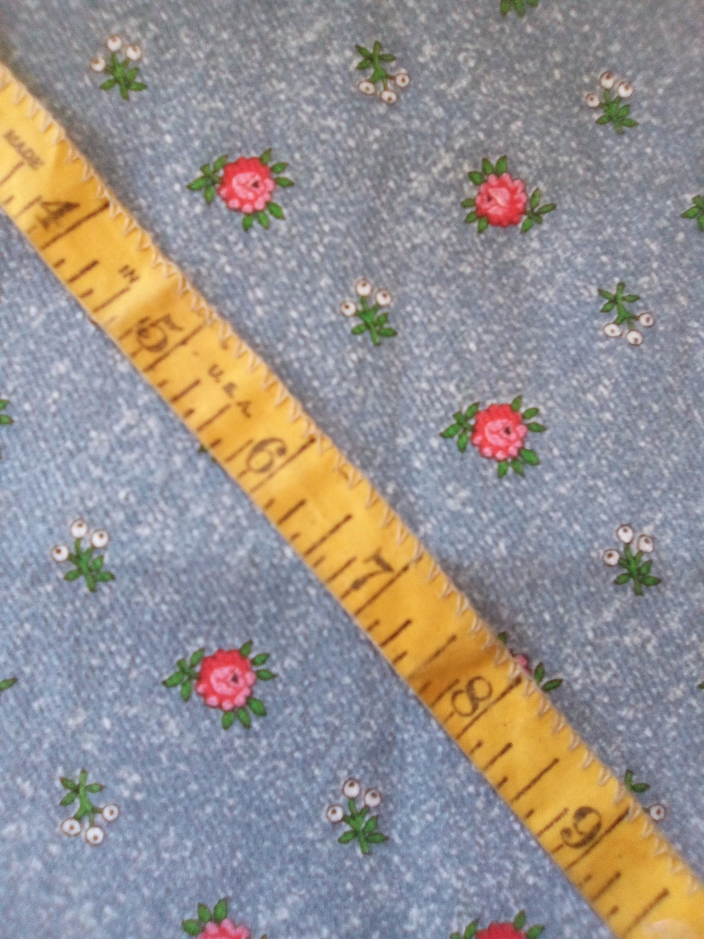 Pink Roses Vintage Floral Cotton Fabric 2yds
